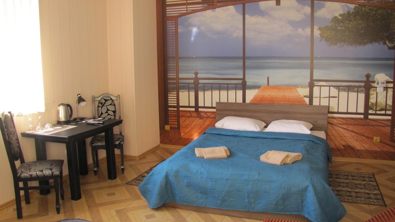 Mini Hotel Leon Lalovo Eksteriør billede